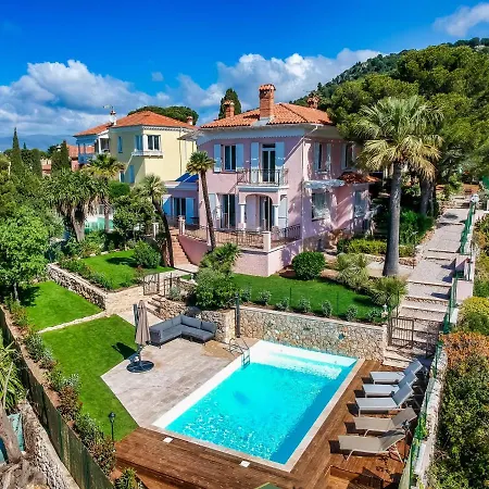 Stunning Seaview Villa. Sur Villa *
